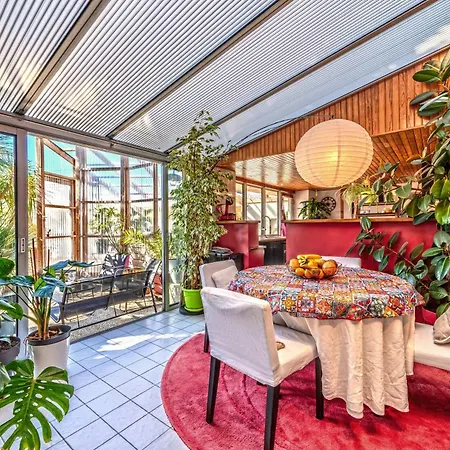 Maison Aubepines -jolie Maison Avec Piscine Privee Vakantiehuis